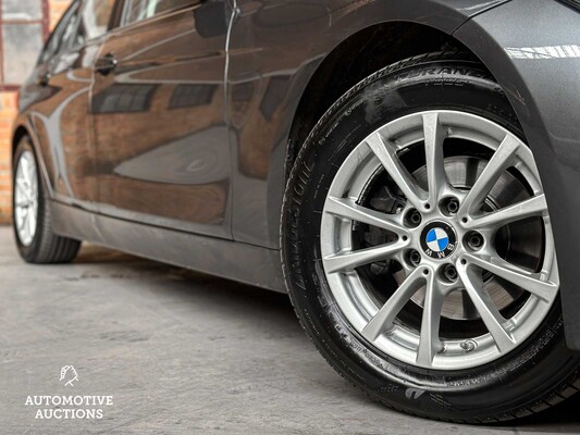 EXTRA SET OF WHEELS! B/M? BMW 316d Touring High Executive F31 116hp 2017 3 Series, XJ-961-T