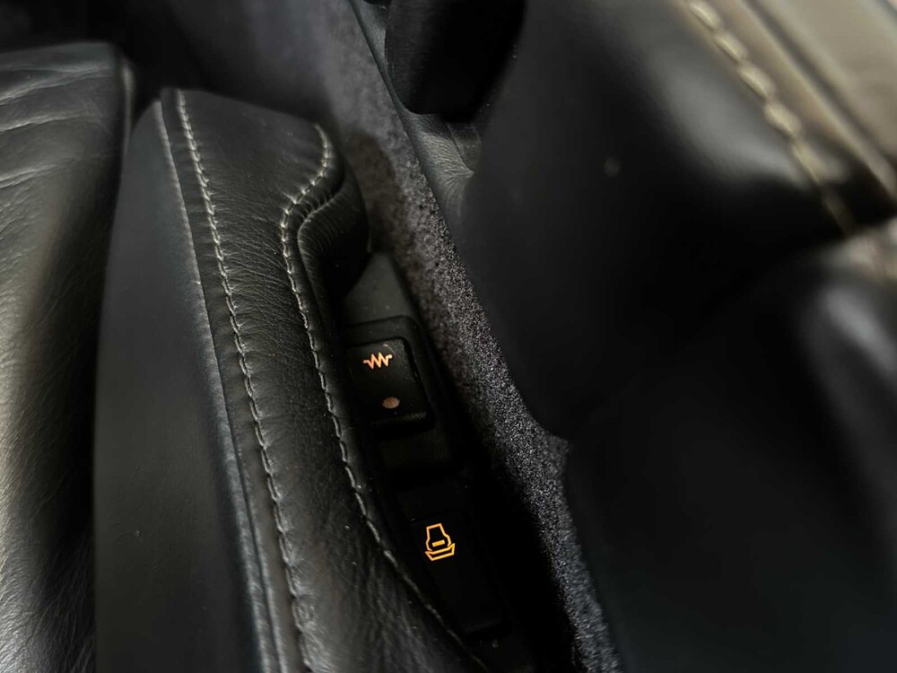 Aston Martin DB9 Volante 6.0 V12 Touchtronic 457hp 2006, GX-039-R Youngtimer