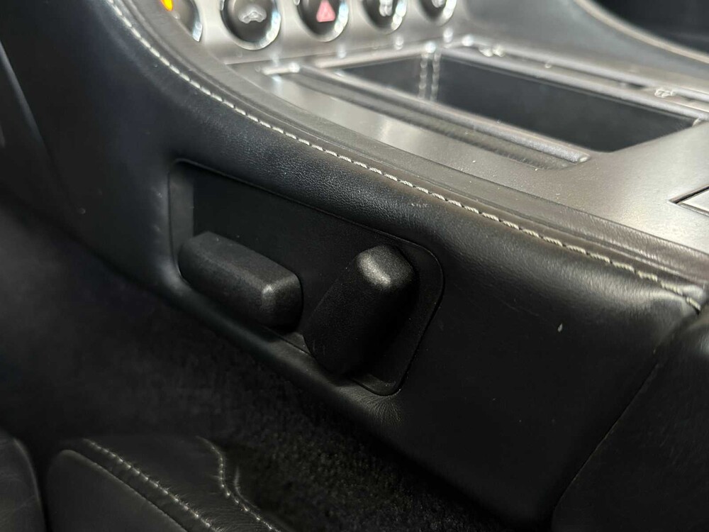 Aston Martin DB9 Volante 6.0 V12 Touchtronic 457hp 2006, GX-039-R Youngtimer