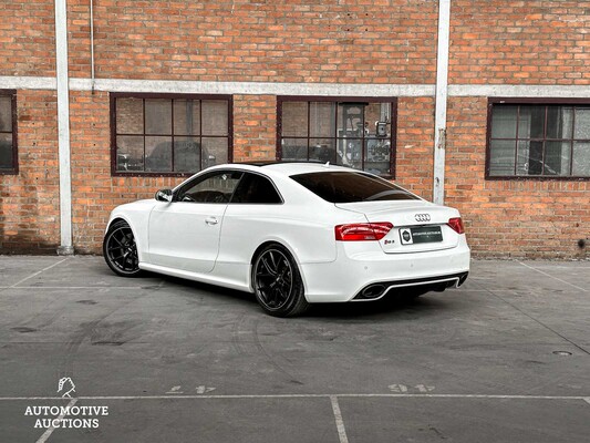 Audi RS5 Coupe 4.2 FSI V8 Quattro 450hp 2013