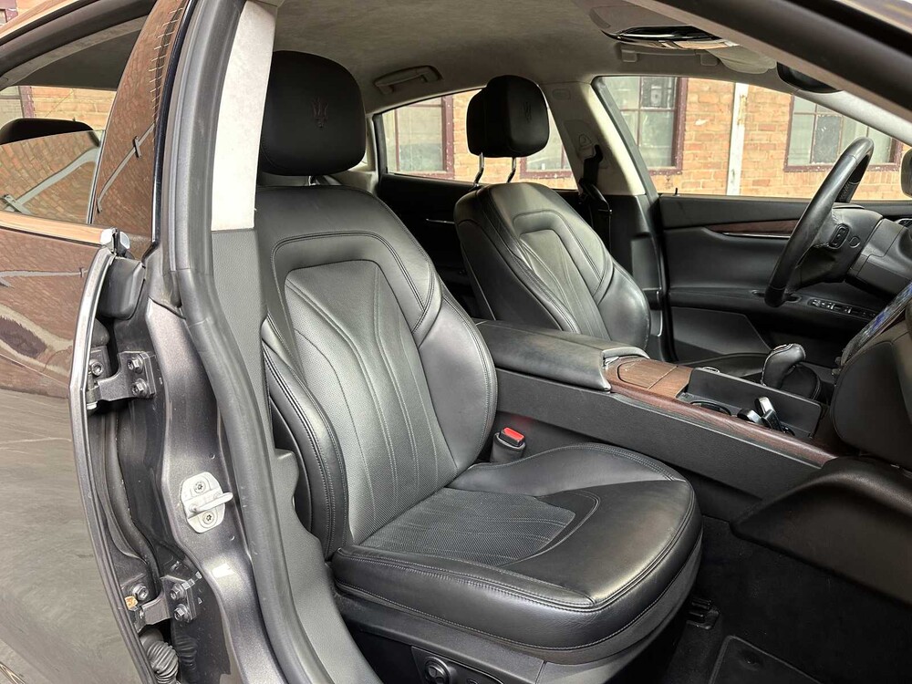 Maserati Quattroporte S GranLusso 3.0 V6 411hp 2017, J-991-SH