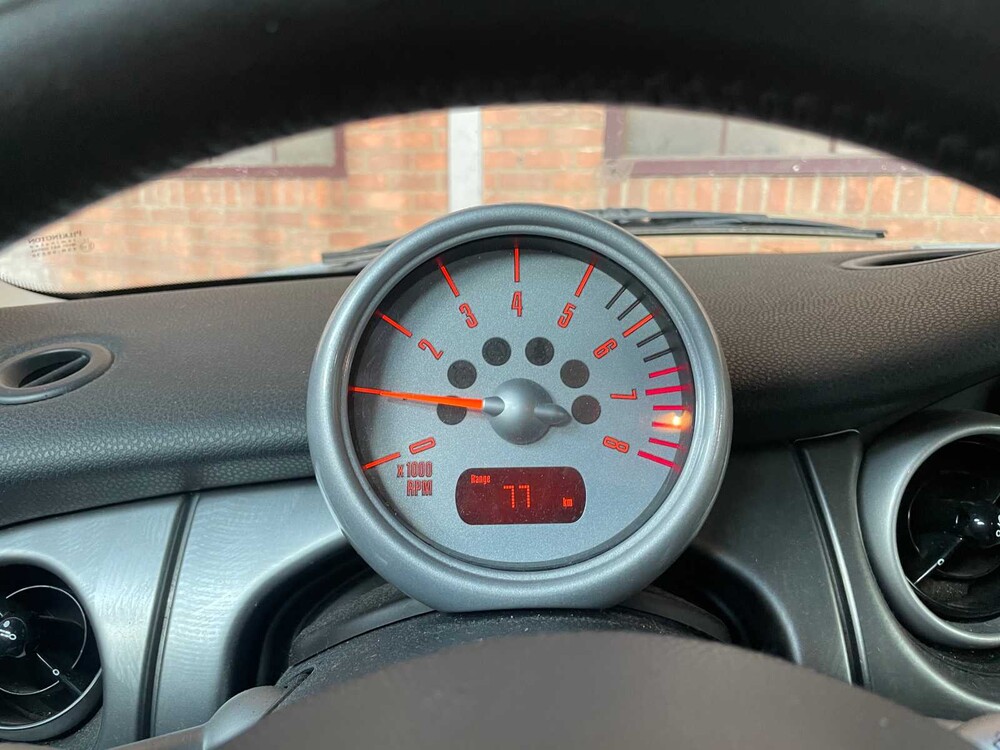 Mini 1.6 Cooper S 163pk 2002 -Orig. NL-, 96-JV-PG