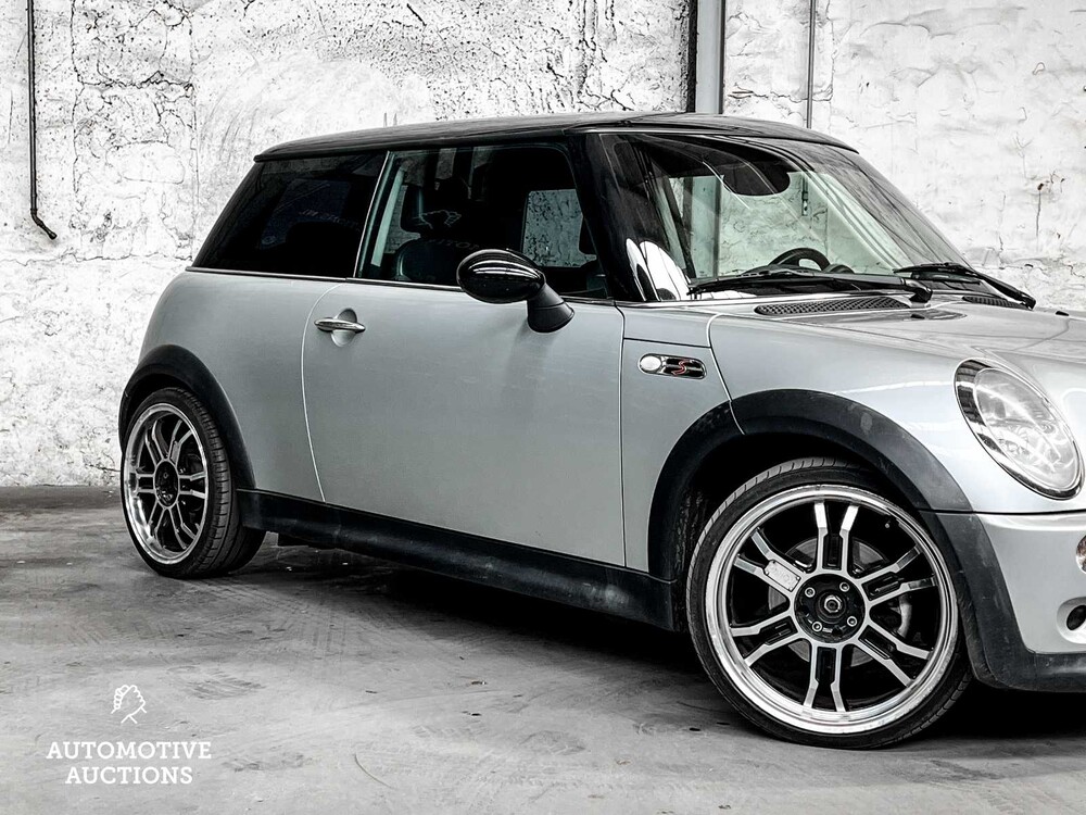 Mini 1.6 Cooper S 163pk 2002 -Orig. NL-, 96-JV-PG