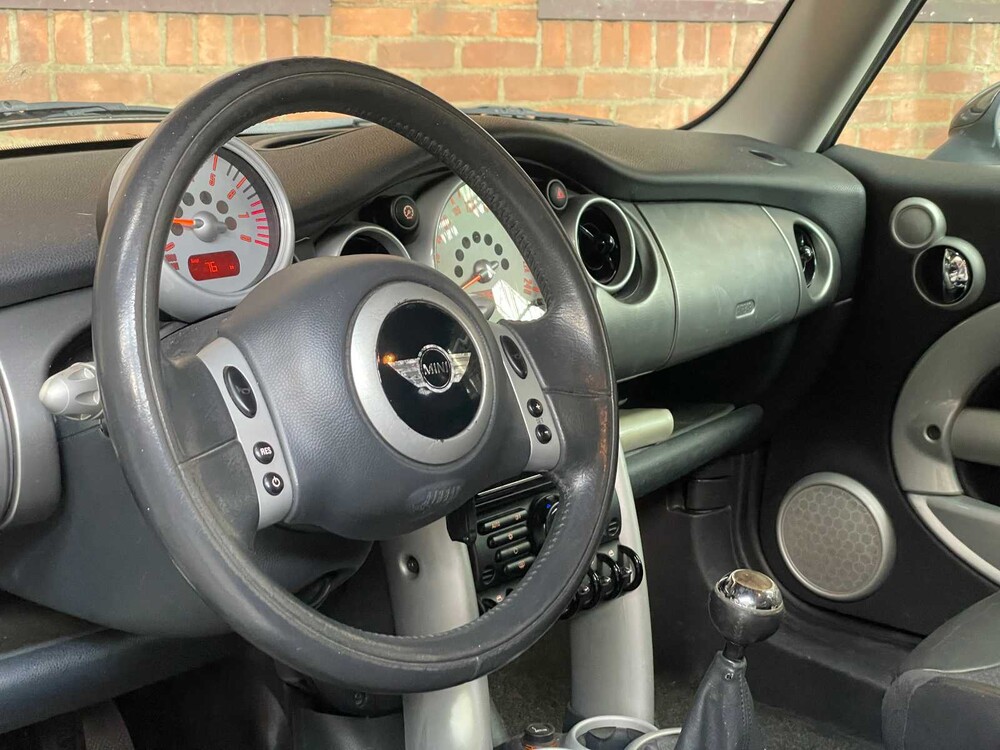 Mini 1.6 Cooper S 163pk 2002 -Orig. NL-, 96-JV-PG