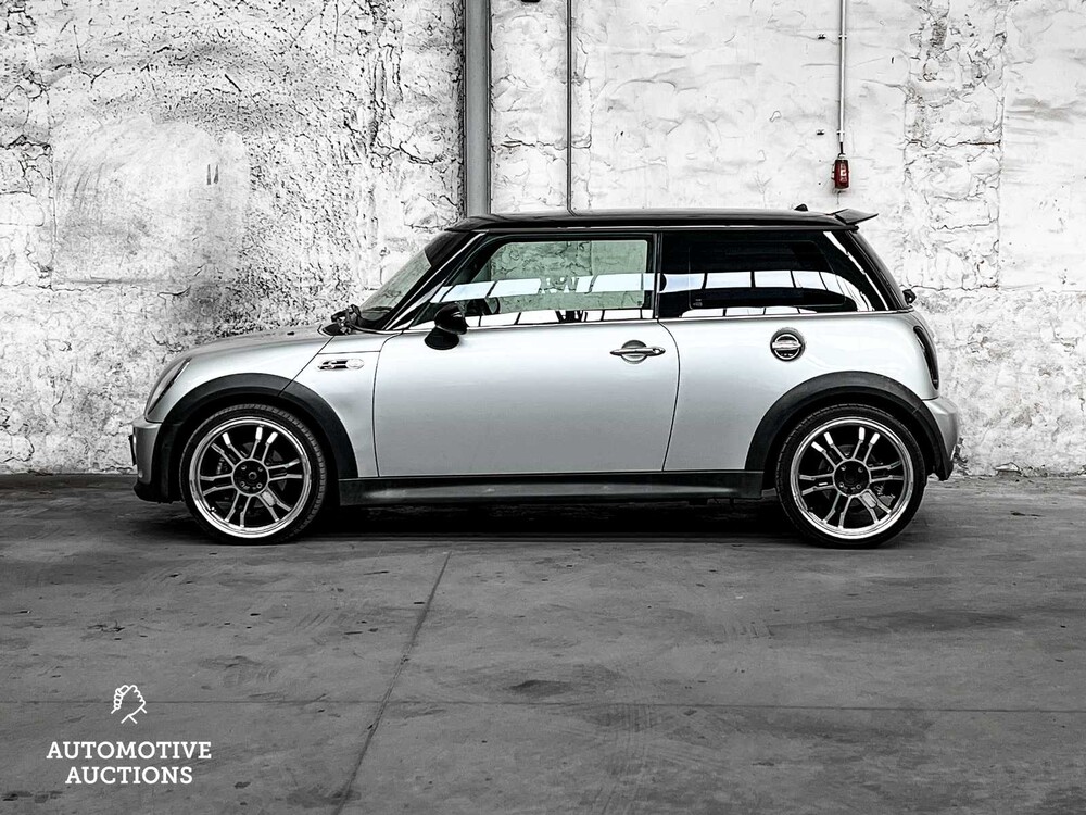 Mini 1.6 Cooper S 163pk 2002 -Orig. NL-, 96-JV-PG
