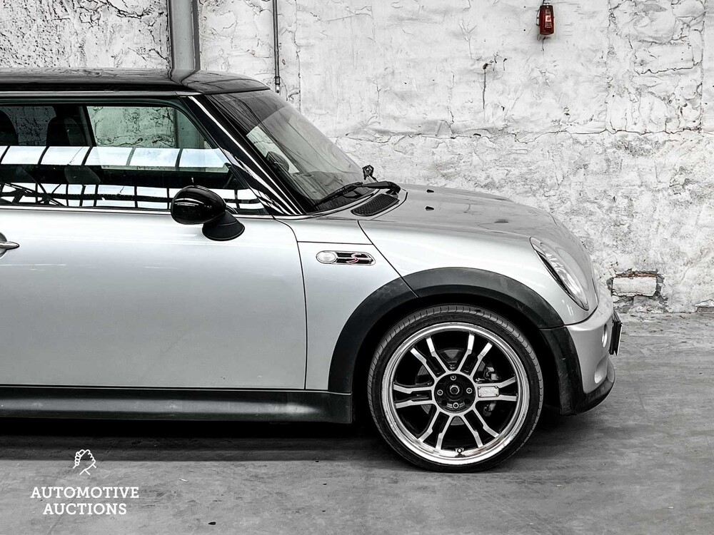 Mini 1.6 Cooper S 163pk 2002 -Orig. NL-, 96-JV-PG