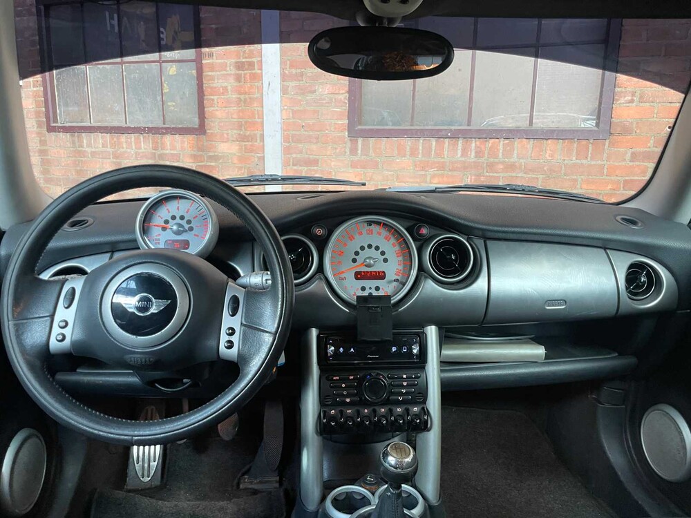 Mini 1.6 Cooper S 163pk 2002 -Orig. NL-, 96-JV-PG