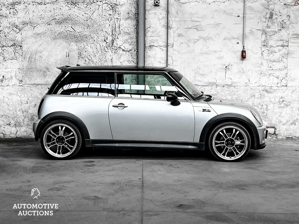 Mini 1.6 Cooper S 163pk 2002 -Orig. NL-, 96-JV-PG