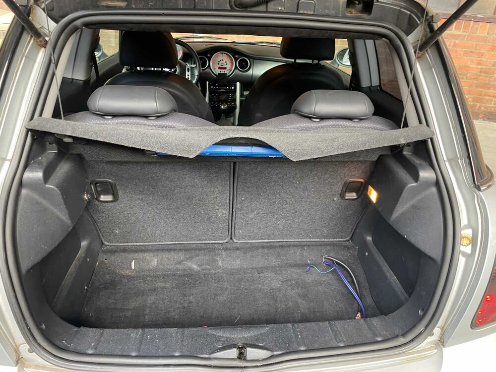 Mini 1.6 Cooper S 163pk 2002 -Orig. NL-, 96-JV-PG