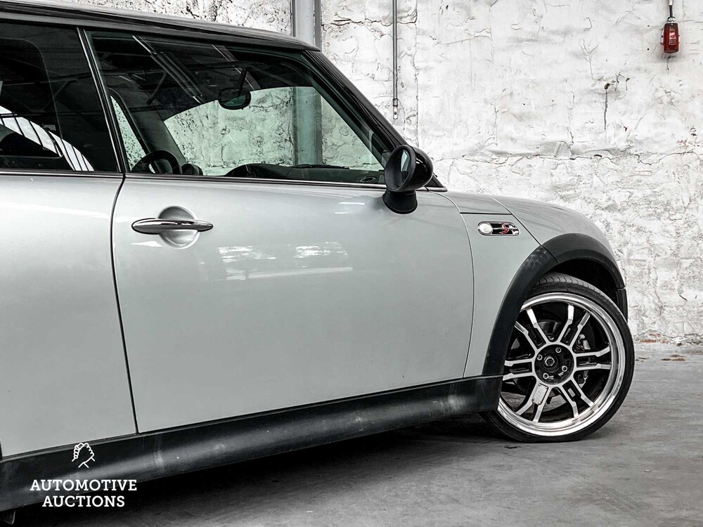 Mini 1.6 Cooper S 163pk 2002 -Orig. NL-, 96-JV-PG