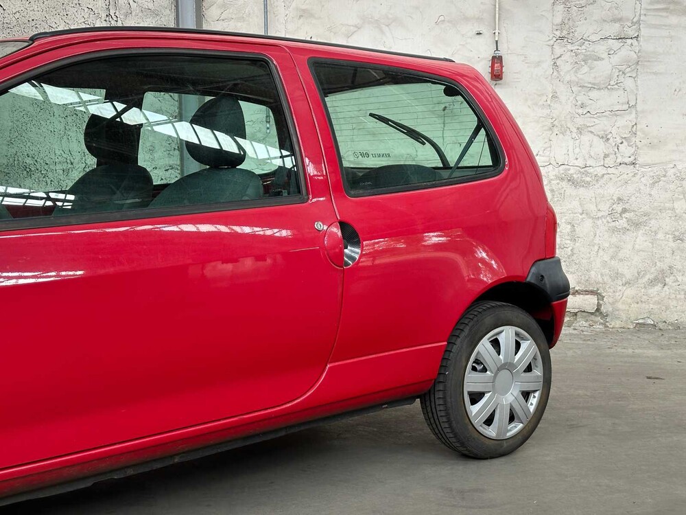 Renault Twingo 1.2-16V Privilège 75pk 2002 -Orig. NL-, 25-JZ-KL