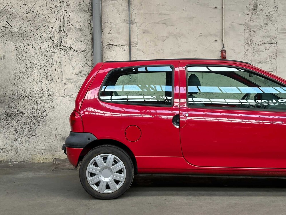 Renault Twingo 1.2-16V Privilège 75pk 2002 -Orig. NL-, 25-JZ-KL