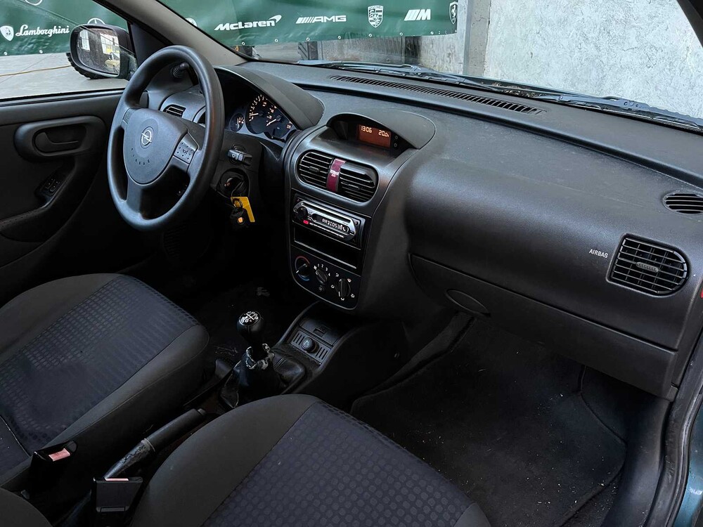 Opel Corsa 1.2-16V Comfort 75pk 2002, 37-JJ-RK