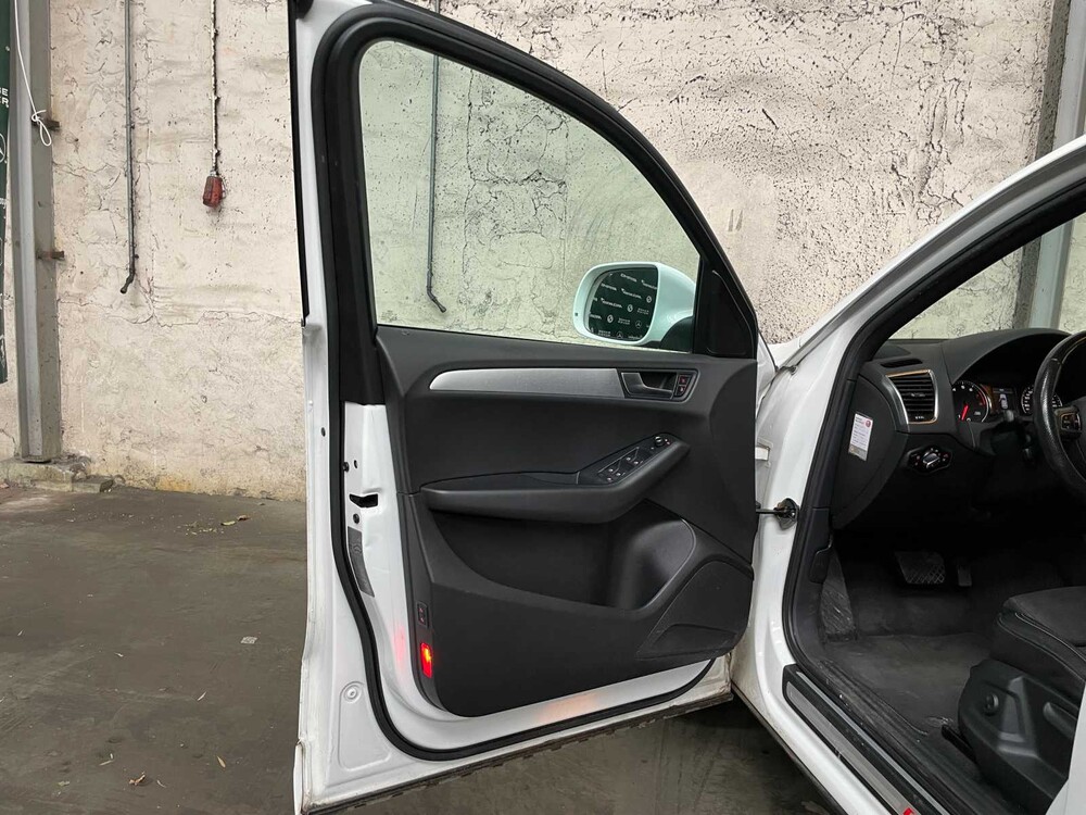 Audi Q5 2.0 TFSI Quattro Pro Line 211pk 2009, 6-KZR-60