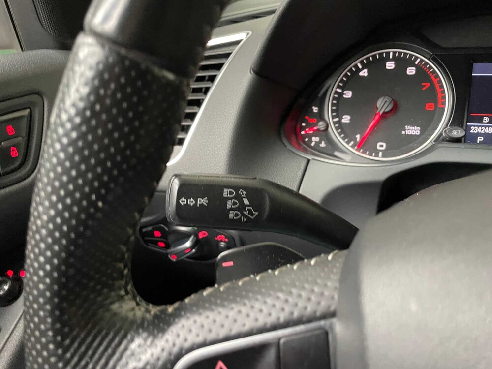 Audi Q5 2.0 TFSI Quattro Pro Line 211pk 2009, 6-KZR-60