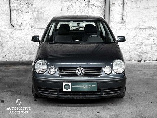 Volkswagen Polo 1.4-16V Comfortline 75hp 2004 -Orig. NL-, 39-NN-ND