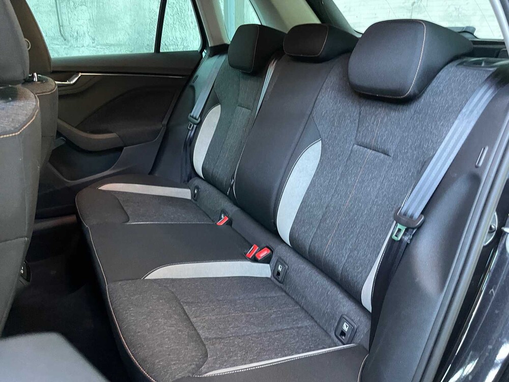 Skoda Kamiq 1.0 TSI Bns Edition 116pk 2020, N-110-JD