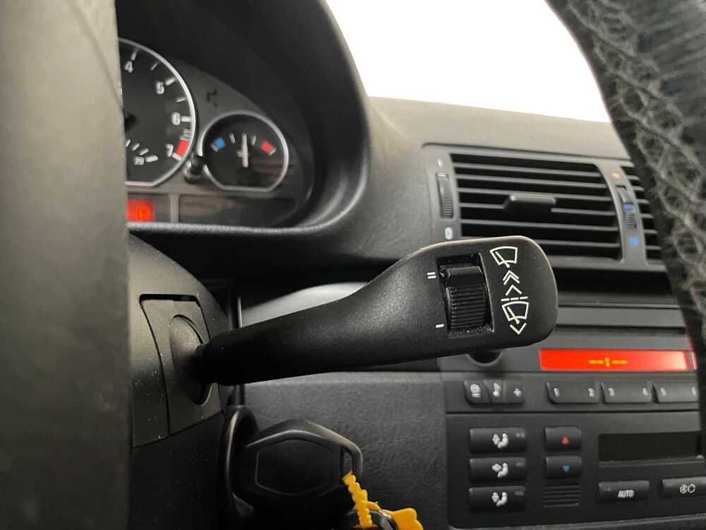 BMW 3-serie 316i Special Edition 116pk 2004 -Orig. NL-, 28-PG-BG