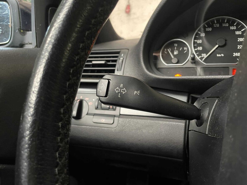 BMW 3-serie 316i Special Edition 116pk 2004 -Orig. NL-, 28-PG-BG