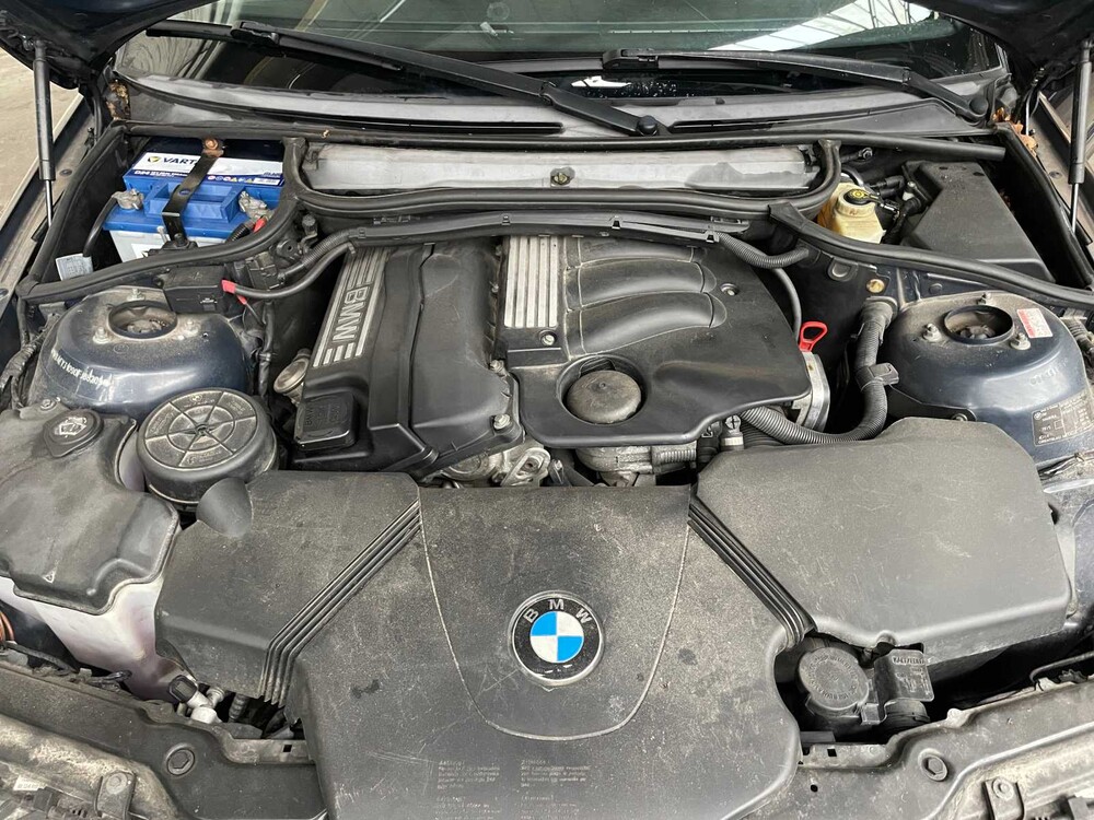 BMW 3-serie 316i Special Edition 116pk 2004 -Orig. NL-, 28-PG-BG