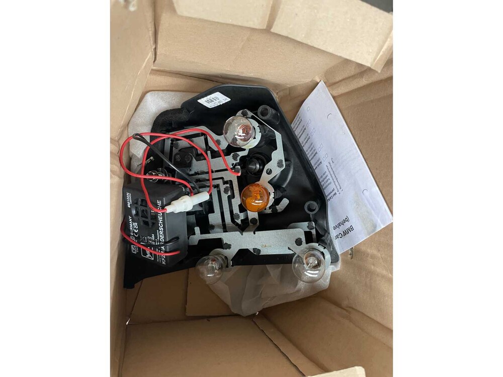 BMW 3-serie 316i Special Edition 116pk 2004 -Orig. NL-, 28-PG-BG