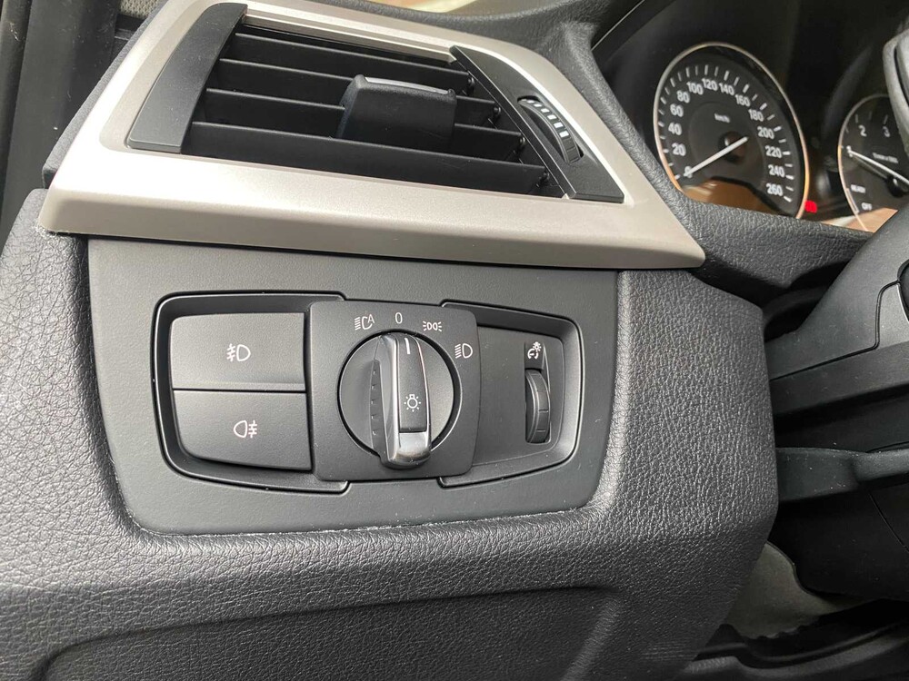 BMW 320d Touring Efficient Dynamics Edition Executive Upgrade 163pk 2013 3-serie -Orig. NL-, 9-SHX-86