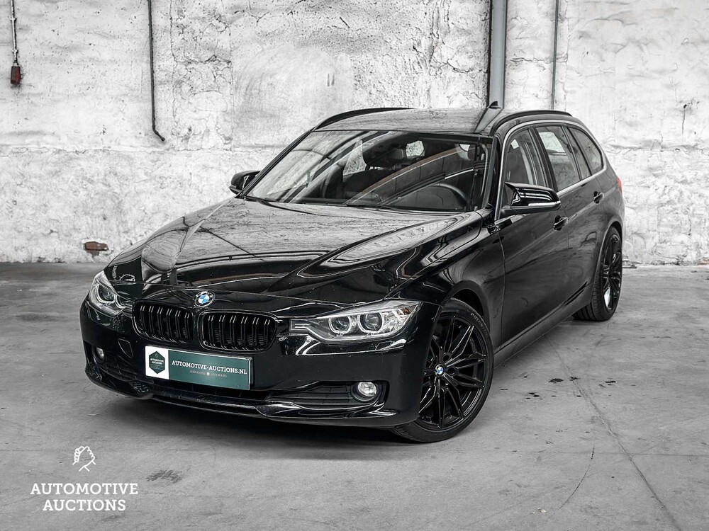 BMW 320d Touring Efficient Dynamics Edition Executive Upgrade 163pk 2013 3-serie -Orig. NL-, 9-SHX-86