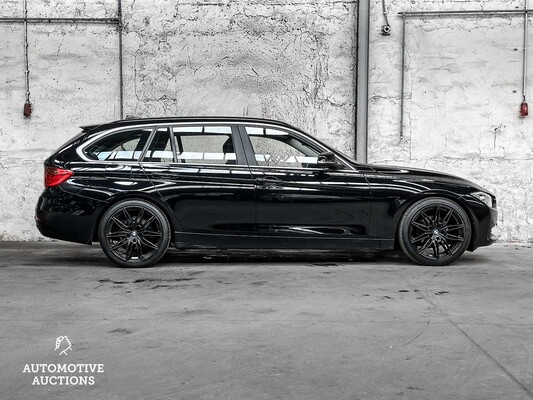 BMW 320d Touring Efficient Dynamics Edition Executive Upgrade 163PS 2013 3er -Fertigmodell EN-, 9-SHX-86