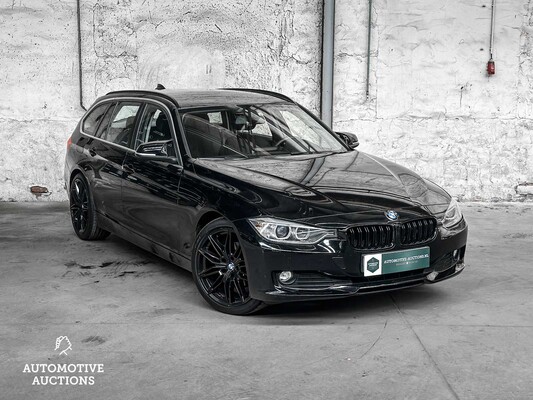 BMW 320d Touring Efficient Dynamics Edition Executive Upgrade 163PS 2013 3er -Fertigmodell EN-, 9-SHX-86