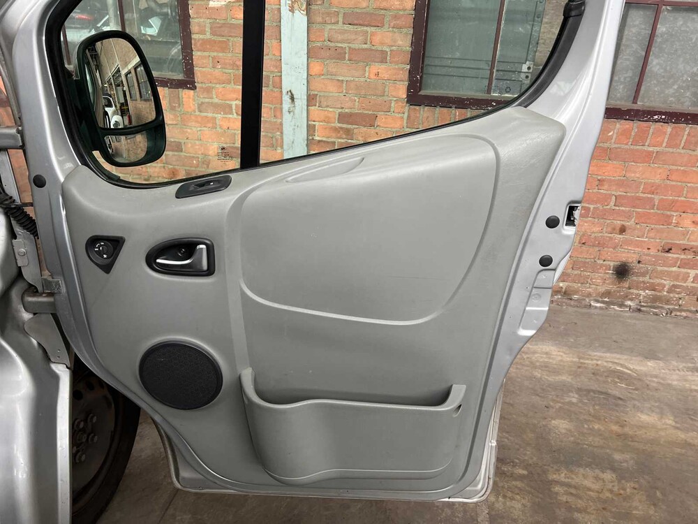 Opel Vivaro 2.5 CDTI L2H1 DC 114pk 2008 ORIG-NL