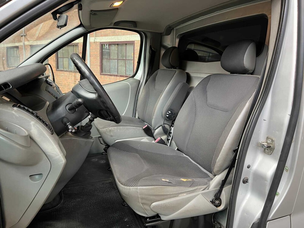 Opel Vivaro 2.5 CDTI L2H1 DC 114pk 2008 ORIG-NL