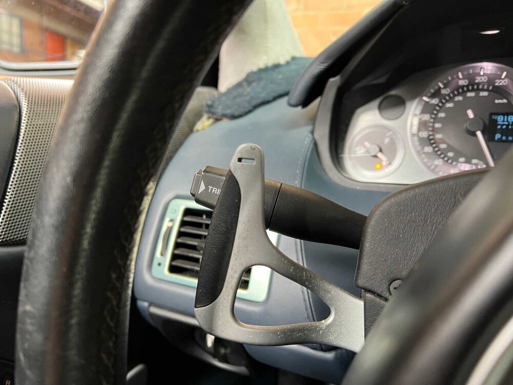 SCFAD02A97GB07018 Aston Martin DB9 Cabriolet 5.9 V12 2007 Youngtimer