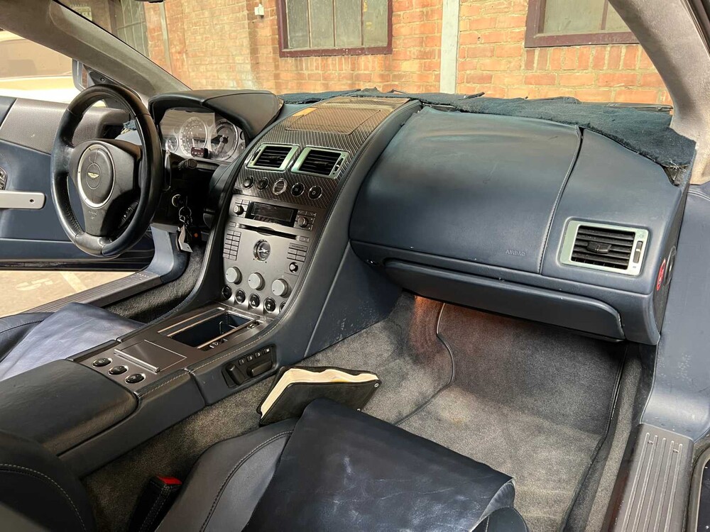 SCFAD02A97GB07018 Aston Martin DB9 Cabriolet 5.9 V12 2007 Youngtimer