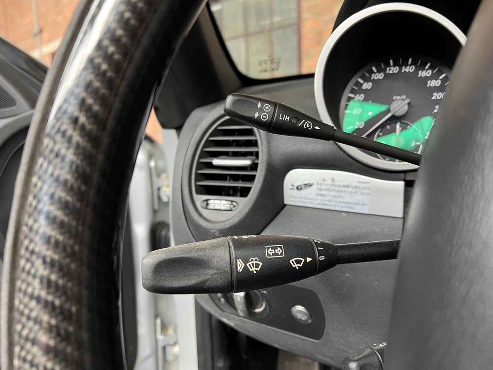 Mercedes SLK350 3.5 V6 272PS 2005 AIRSCARF SLK-Klasse -Youngtimer-