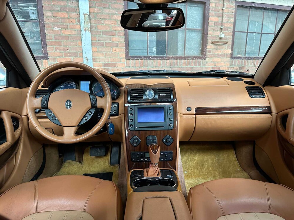 ZAMFD39J00029270 Maserati Quattroporte 4.2 V8 Executive GT 401PS 2008 -Youngtimer-