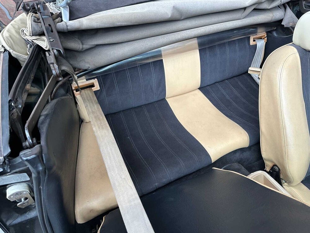 Fiat 124 Spider 2000 H5 USA CS0 105PS 1981, ZJ-04-RG