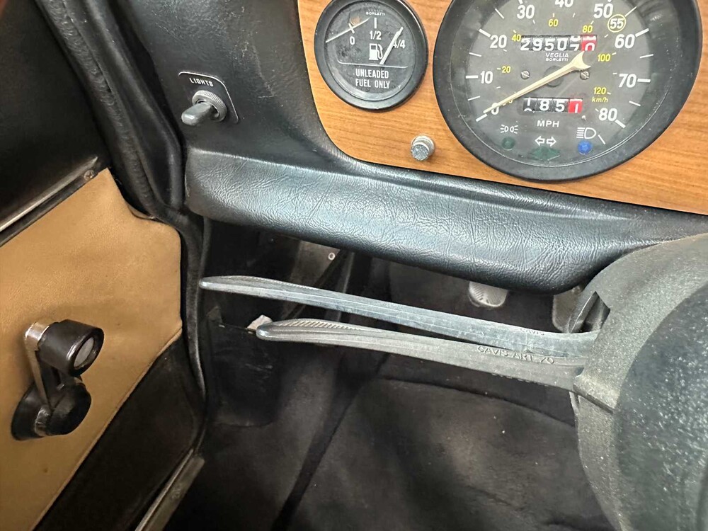 Fiat 124 Spider 2000 H5 USA CS0 105PS 1981, ZJ-04-RG