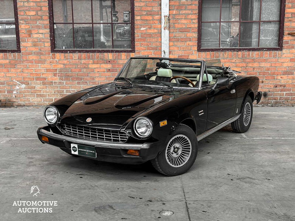 Fiat 124 Spider 2000 H5 USA CS0 105PS 1981, ZJ-04-RG