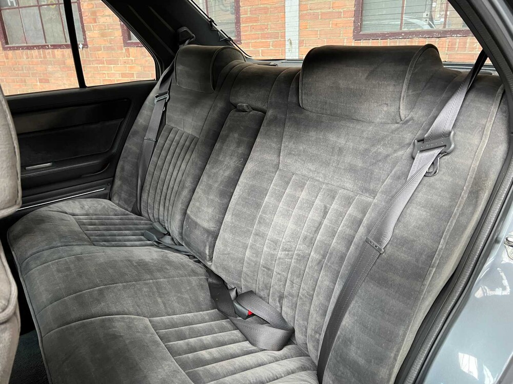 Mazda 929 2.2i GLX 136PS 1987, SK-57-PB