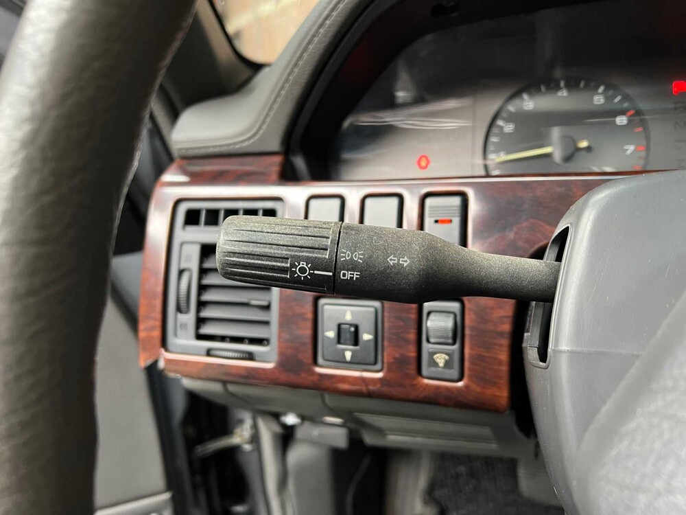 Mazda 929 2.2i GLX 136PS 1987, SK-57-PB