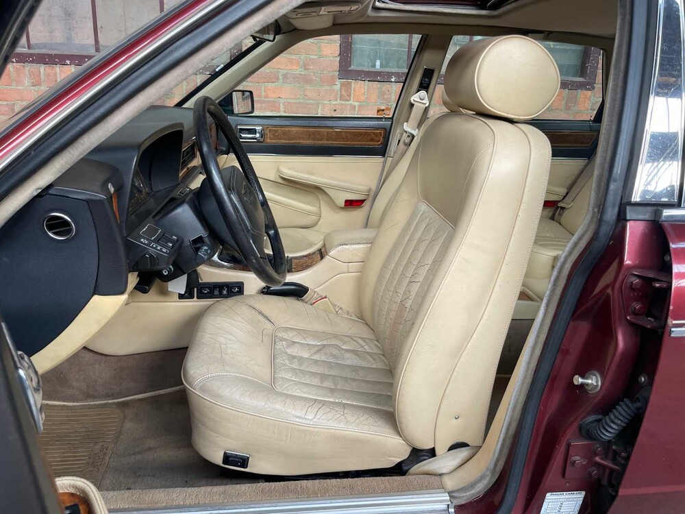 Jaguar XJ40 4.0 222PS 1991, S-356-PG