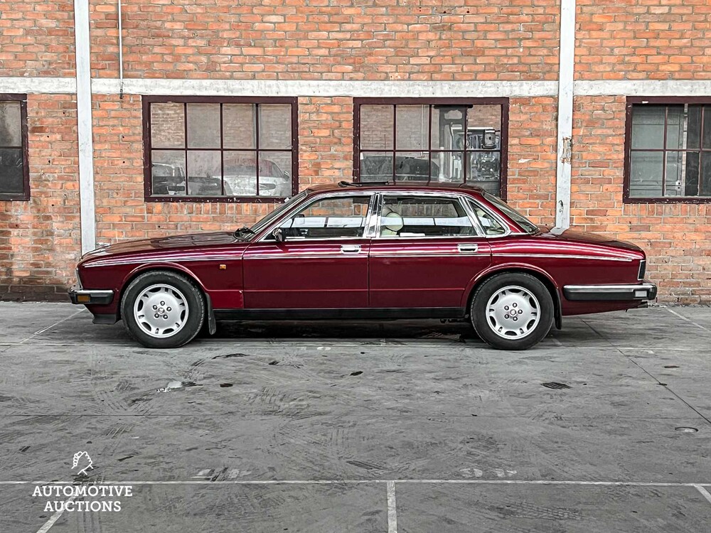 Jaguar XJ40 4.0 222PS 1991, S-356-PG