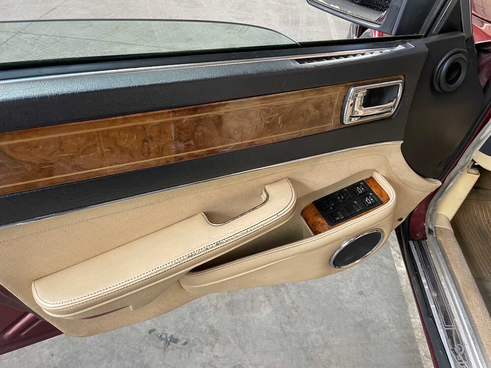 Jaguar XJ40 4.0 222PS 1991, S-356-PG