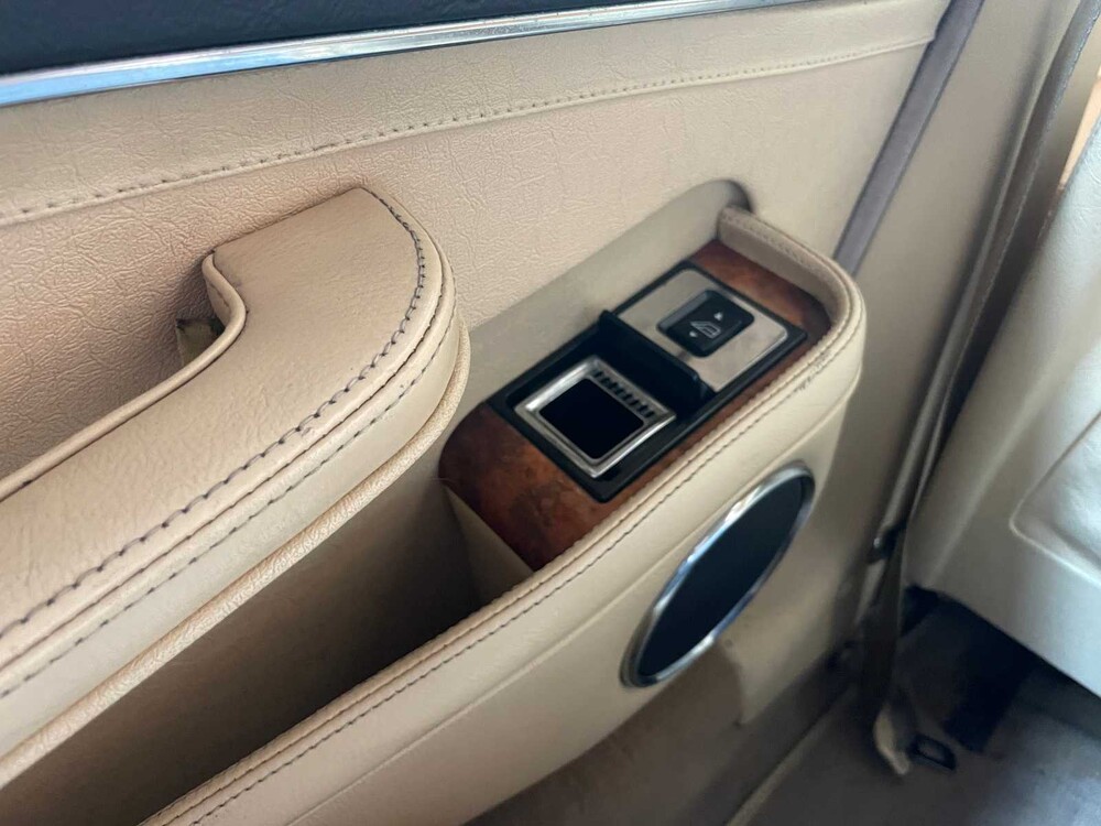 Jaguar XJ40 4.0 222PS 1991, S-356-PG