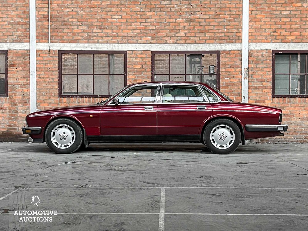 Jaguar XJ40 4.0 222PS 1991, S-356-PG