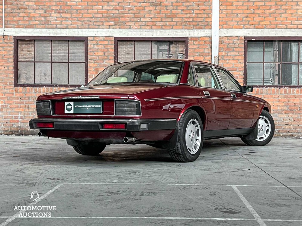 Jaguar XJ40 4.0 222PS 1991, S-356-PG