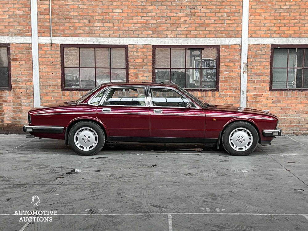 Jaguar XJ40 4.0 222PS 1991, S-356-PG