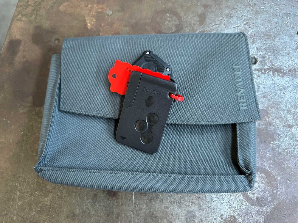 Renault Sport Megane RS Typ 2 Phase II 2.0 turbo 224PS 2008 (Original-NL), 72-ZP-VP Youngtimer