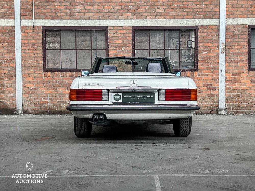 WDB10704512026153 Mercedes 380 SL 3.8 V8 204PS 1983 SL-Klasse Youngtimer
