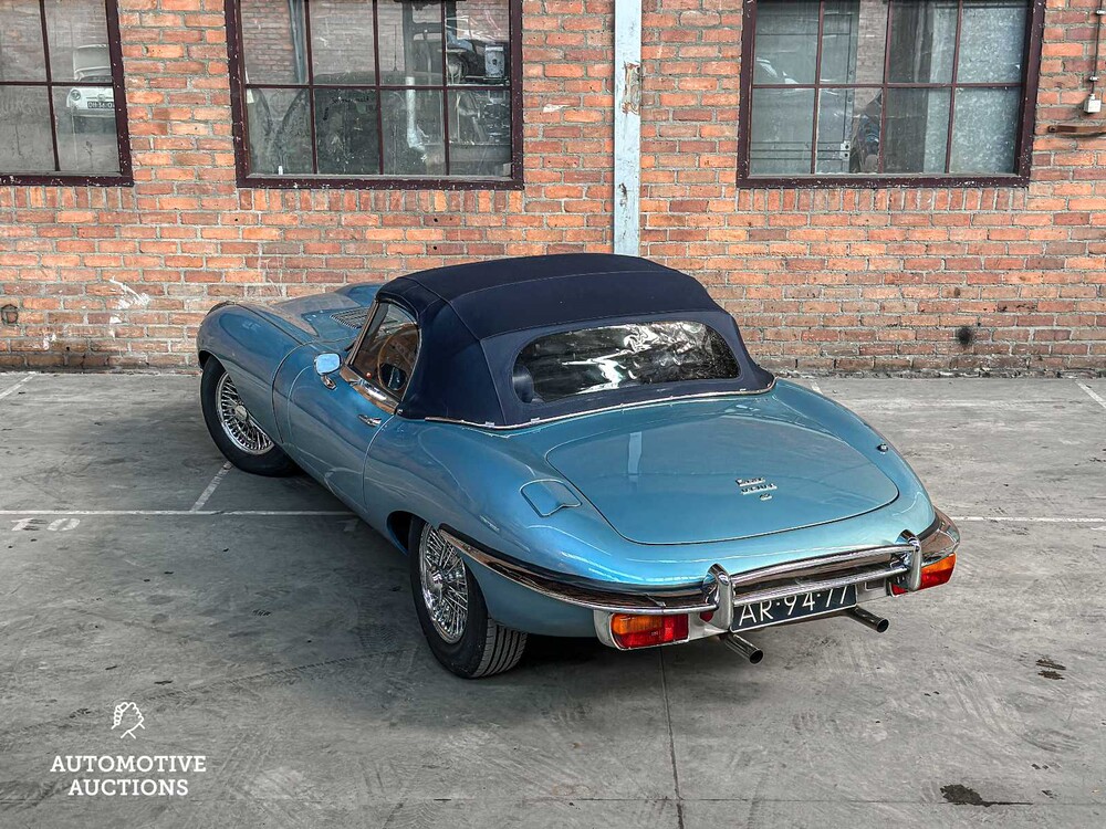 Jaguar E-Type Cabrio 4.2 6-Reihen-Serie 2 265PS 1970, AR-94-77 